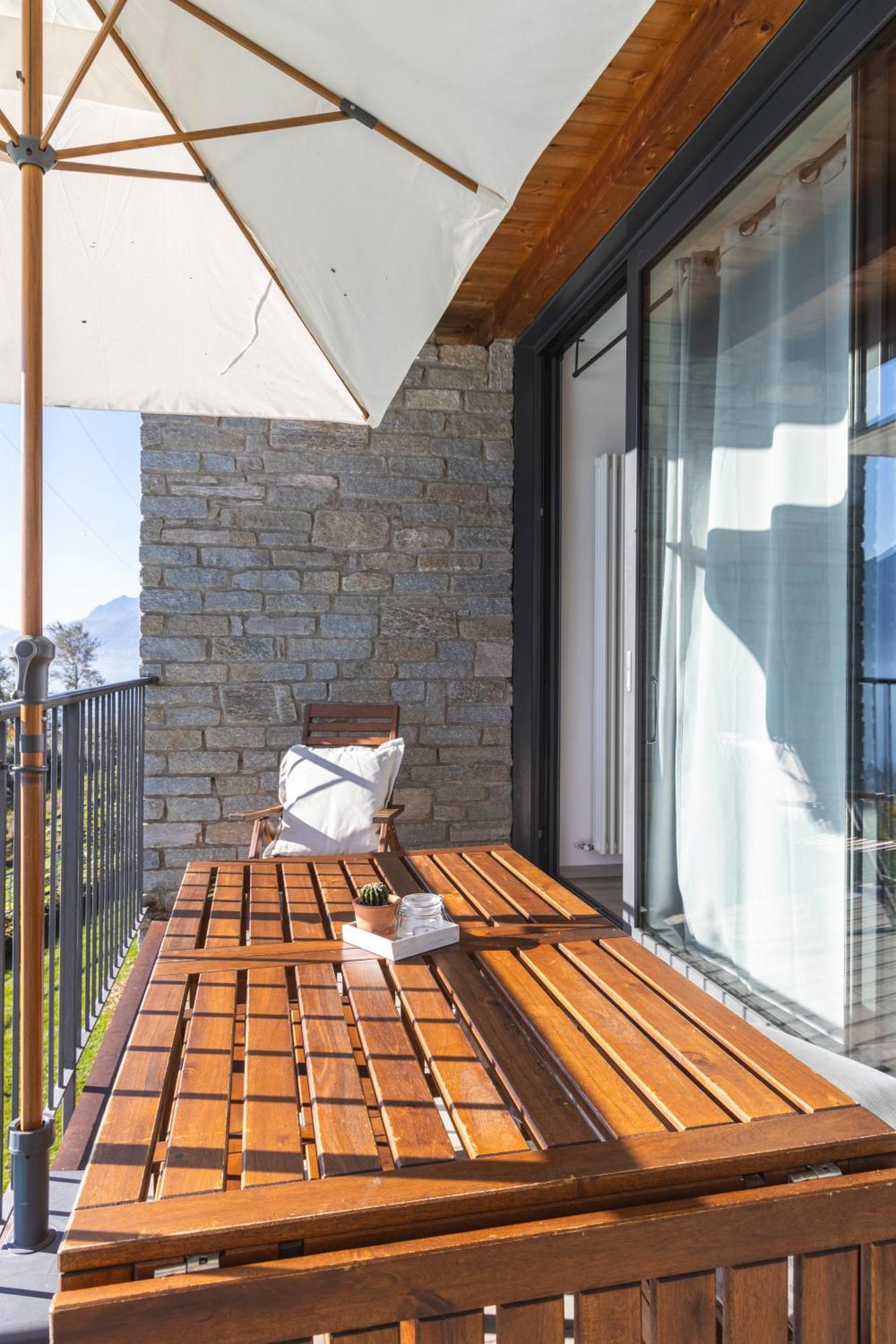 Il Giardino Di Lory Apartment Vercana Екстериор снимка