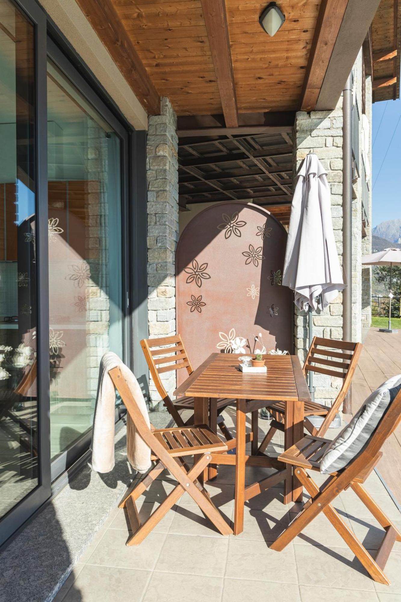 Il Giardino Di Lory Apartment Vercana Екстериор снимка