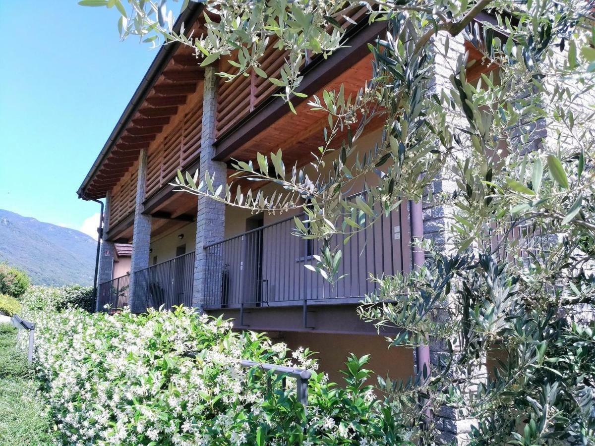 Il Giardino Di Lory Apartment Vercana Екстериор снимка